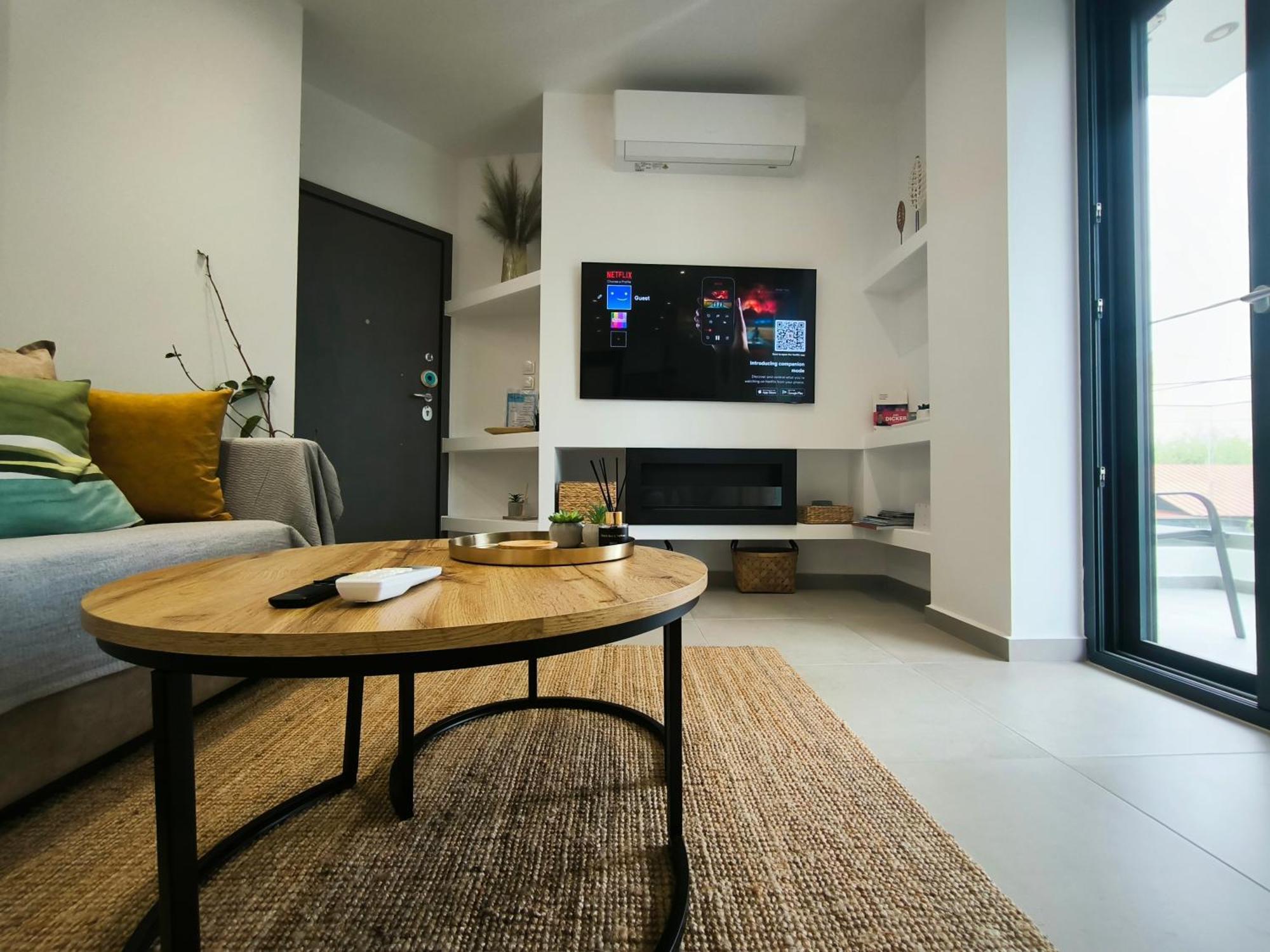 Floral Home 2 - 1St Floor Apt With Private Parking! Athene Buitenkant foto