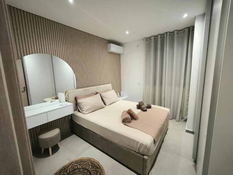 Floral Home 2 - 1St Floor Apt With Private Parking! Athene Buitenkant foto